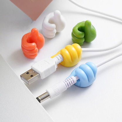attache-cable-coupdepouce-connexion